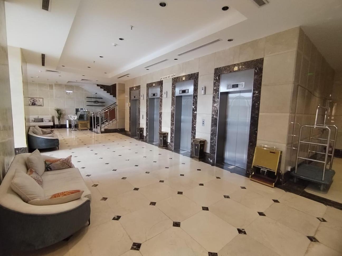 Al Kiram Hotel Al Azizia Mecca 外观 照片